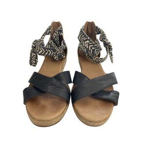 Ugg Women's Size 8 Black Leather Fabric Ankle zipper Cork Wedge Sandals shoes
